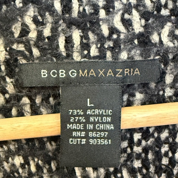 BCBGMaxAzria Gray & Black Geometric Boho Long Sleeve Cardigan Sweater Pockets L - Picture 7 of 12